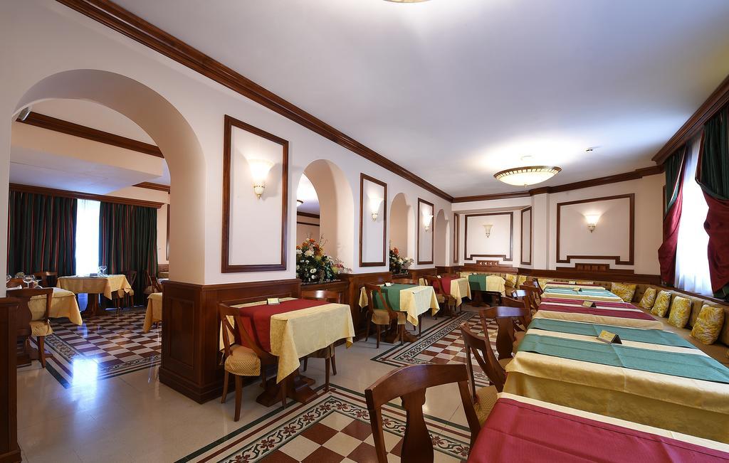 Hotel Acqui & Centro Benessere Acqui Terme Dış mekan fotoğraf